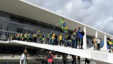 BRÉSIL : LA CSI CONDAMNE LES ATTAQUES DE L’EXTRÊME DROITE